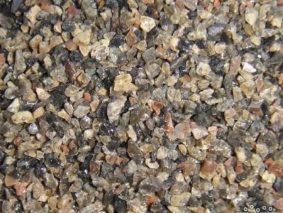 松脂巖松脂巖有磁性嗎