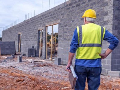 在工地干監(jiān)理怎么樣？