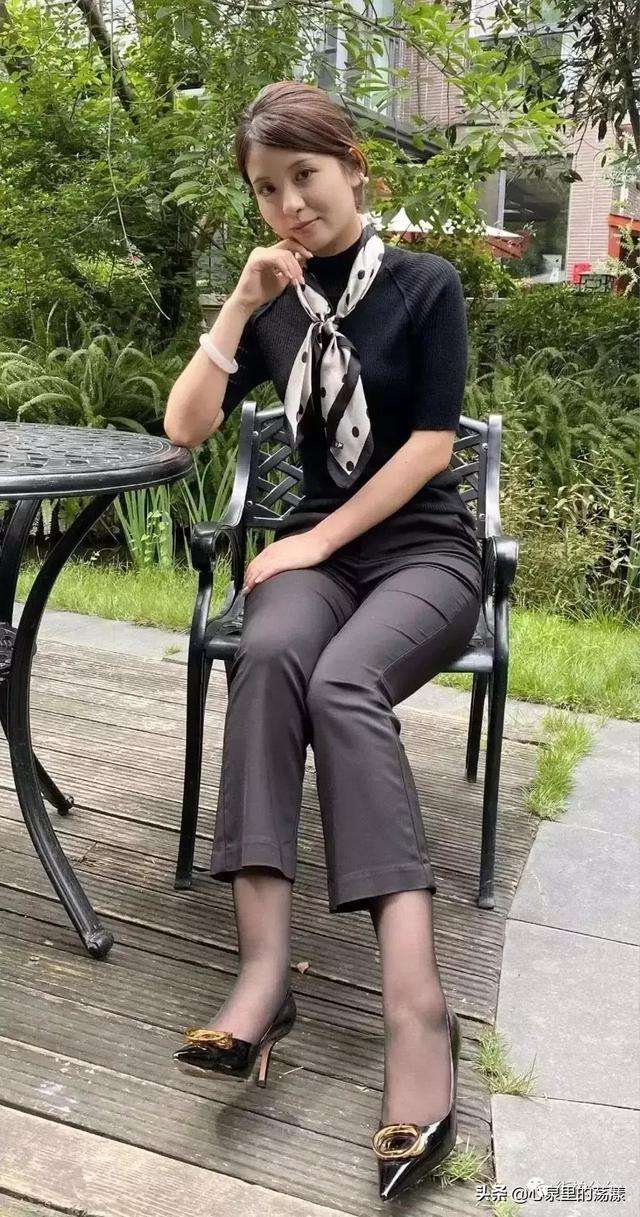 在施工單位,有一級建造師證和一級造價工程師證,年薪多少合適? 第3張 在施工單位,有一級建造師證和一級造價工程師證,年薪多少合適? 第3張