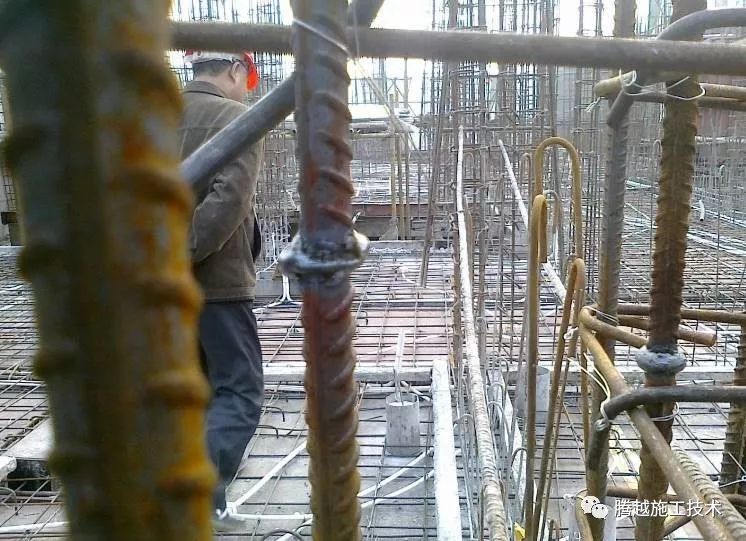 鋼筋工程質(zhì)量通病防治措施,總結(jié)全了! 第19張 鋼筋工程質(zhì)量通病防治措施,總結(jié)全了! 第19張