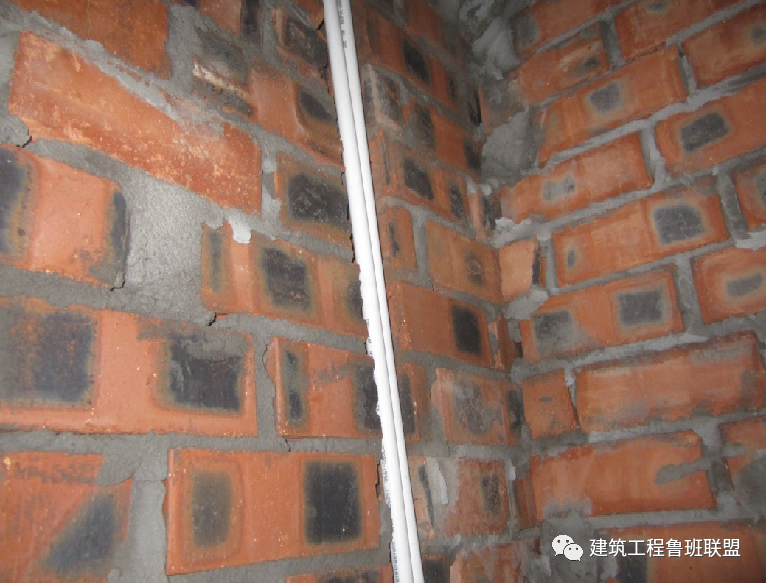 墻面為什么總開裂？15個原因，施工請注意！  第16張