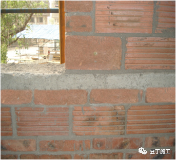 二次結構施工質量如何控制?就看這些細部及節(jié)點做法! 第21張 二次結構施工質量如何控制?就看這些細部及節(jié)點做法! 第21張