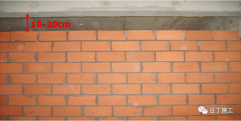 二次結構施工質量如何控制?就看這些細部及節(jié)點做法! 第20張 二次結構施工質量如何控制?就看這些細部及節(jié)點做法! 第20張