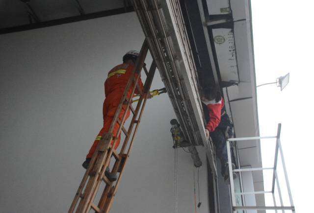 電動卷簾門結構圖片,電動卷簾門結構圖 第1張 電動卷簾門結構圖片,電動卷簾門結構圖 第1張