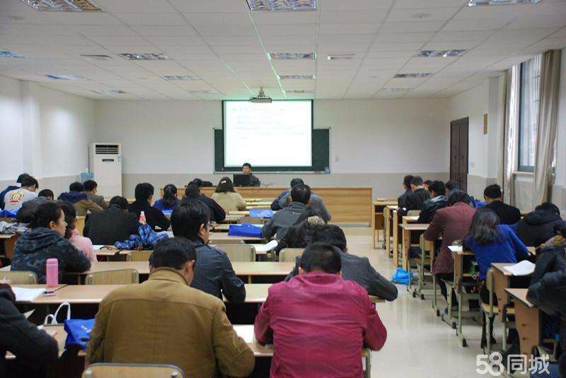 一級建造師實務(wù)培訓(xùn)班一級建造師教育培訓(xùn)班排行榜 第1張 一級建造師實務(wù)培訓(xùn)班一級建造師教育培訓(xùn)班排行榜 第1張