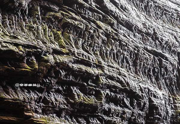 強(qiáng)風(fēng)化巖強(qiáng)風(fēng)化巖和中風(fēng)化巖哪個硬 第1張 強(qiáng)風(fēng)化巖強(qiáng)風(fēng)化巖和中風(fēng)化巖哪個硬 第1張