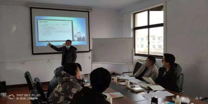 一般二級建造師培訓(xùn)課要多少錢,二級建造師培訓(xùn)一般多少錢 第1張 一般二級建造師培訓(xùn)課要多少錢,二級建造師培訓(xùn)一般多少錢 第1張