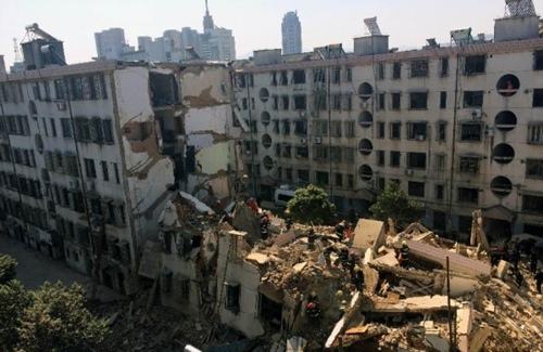 樓倒塌事件的原因 28號樓倒 第2張 樓倒塌事件的原因 28號樓倒 第2張